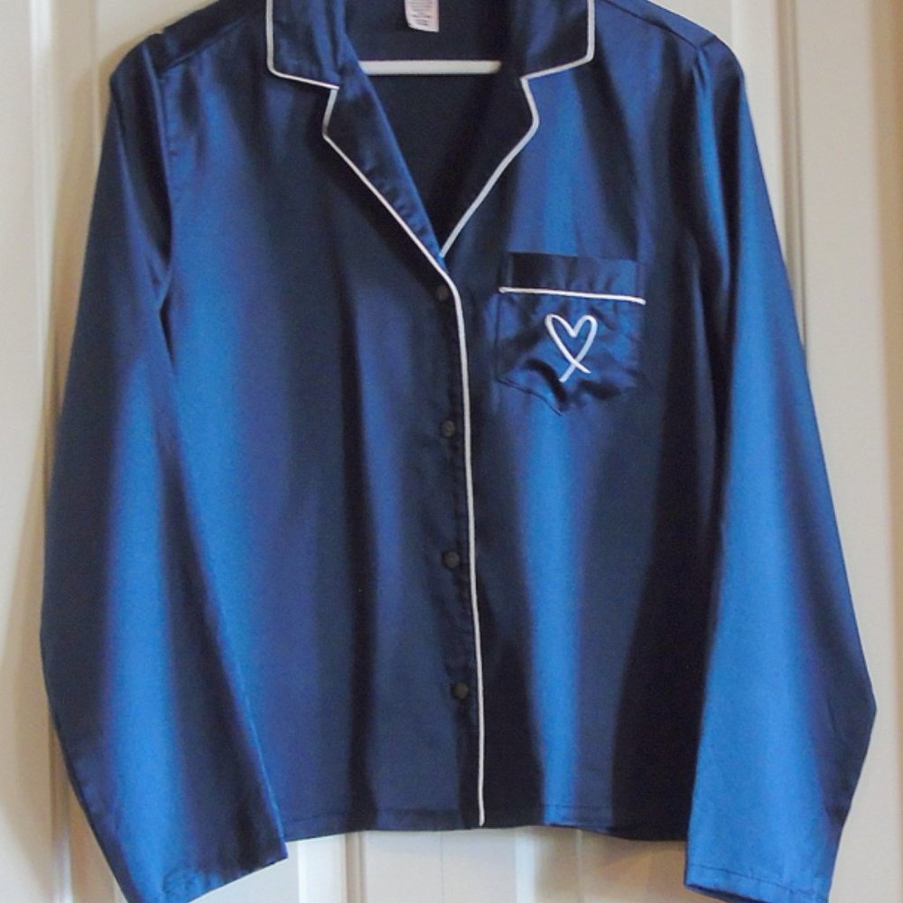 Victoria Secret sleep shirt size S Unworn